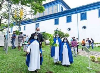 Mosteiro de Macaúbas retoma celebrações e fortalece campanha de doação