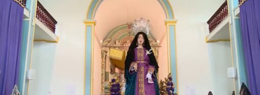 Na Igreja do Rosário, a exposição das vestes de Nossa Senhora das Dores que ninguém pode perder